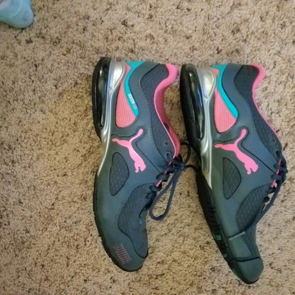 Puma sneakers